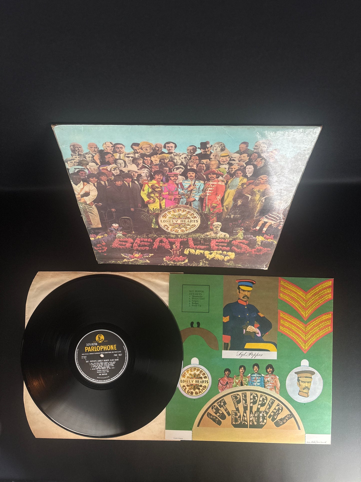 The Beatles Sgt Pepper’s Lonely Hearts Club Band 1967 UK LP Parlophone PMC 7027 XEX 637-1 Original Press VG+ Complete