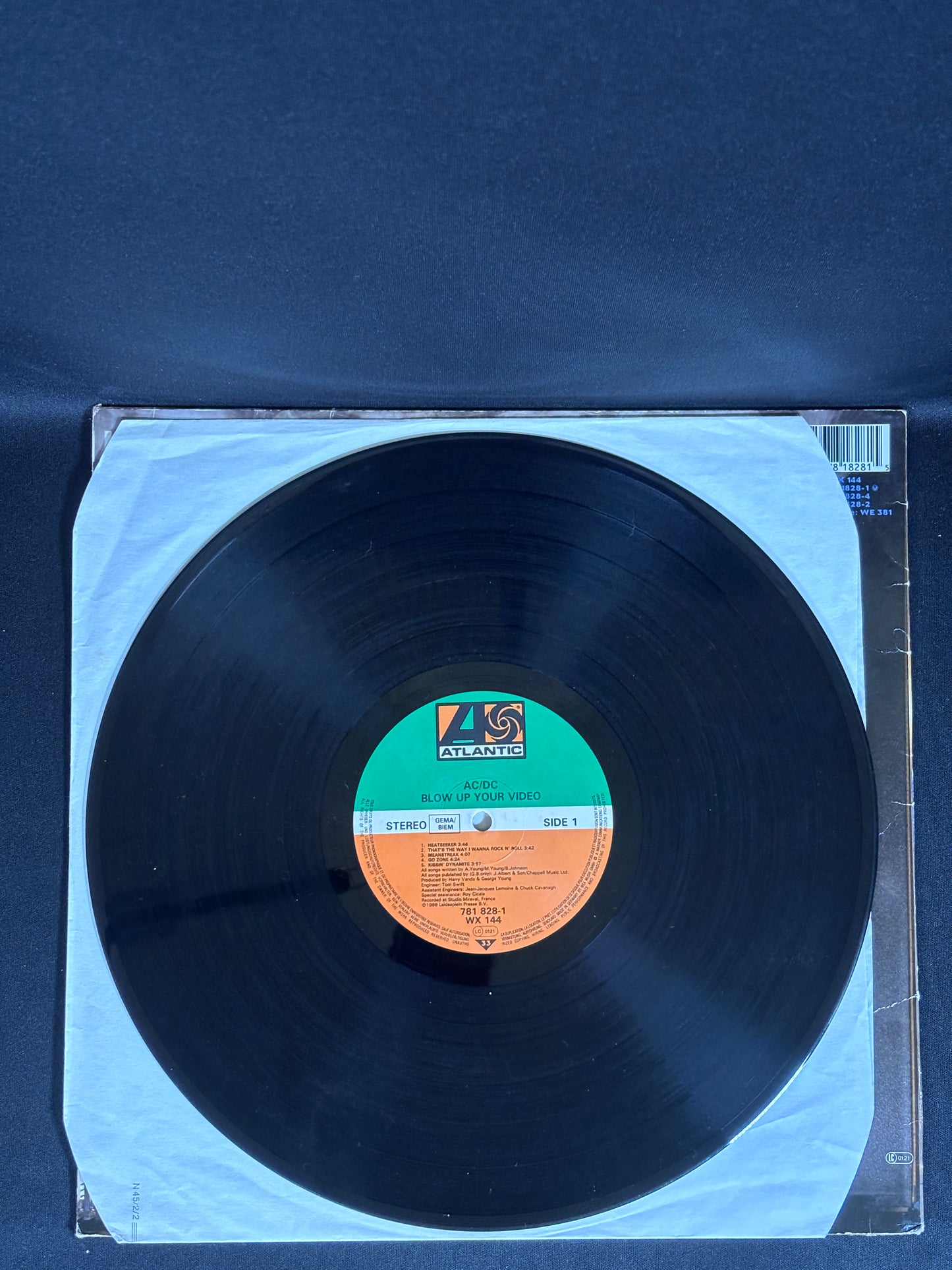 ACDC Blow Up Your Video 1988 LP WX144 Atlantic VG+ Vinyl