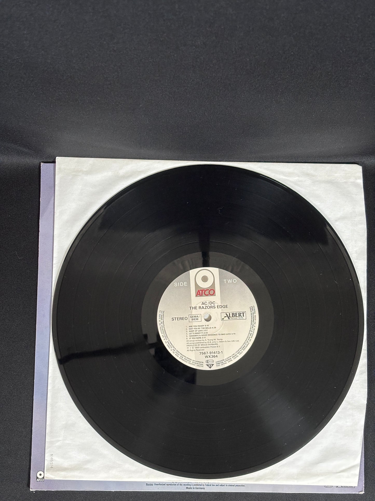 ACDC The Razors Edge 1990 EU LP WX364 ATCO Thunderstruck VG+