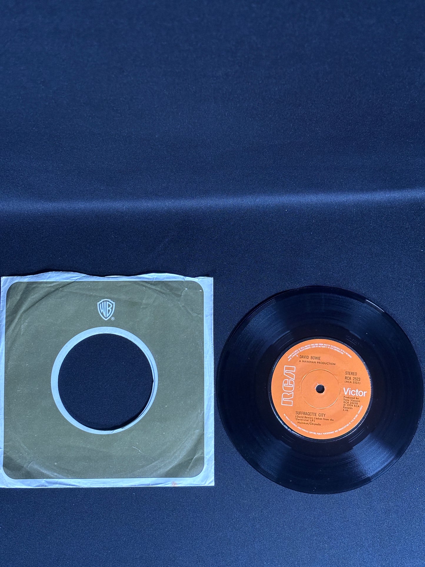 David Bowie Young Americans 1975 7” Single RCA 2523 RCA Victor VG Vinyl